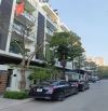 NV VIP HOÀNG QUỐC VIỆT KÉO DÀI  85M, 6 TẦNG THANG MÁY, GIÁ 27.5 TỶ
