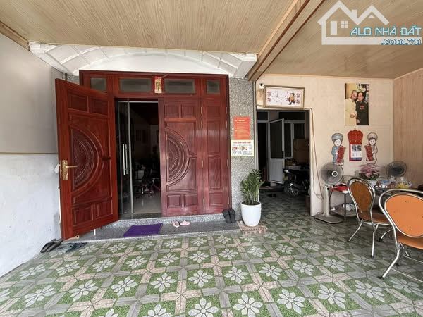 Bán 220m2 đất tuyến 2 đường 5 cũ Hùng Vương, ngay ngã 3 Sở Dầu, Hồng Bàng ngõ rộng 7m