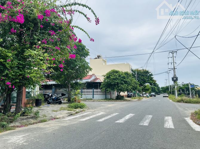 BÁN ĐẤT 2 MẶT TIỀN GÓC NGUYỄN CƠ THẠCH VÀ THUỶ SƠN BÃI TẮM SƠN THUỶ ĐÀ NẴNG - 1