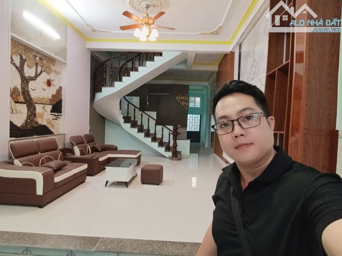 🏡 SIÊU PHẨM 3 TẦNG - ĐỐI DIỆN CÔNG VIÊN - - 88M2 - CHỈ 5 TỶ TL