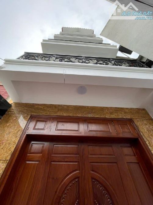 BÁN NHÀ CHU HUY MÂN 72M2 NHỈNH 9 TỶ, 2 THOÁNG,  NHÀ ĐẸP MỚI XÂY, TIỆN ÍCH BẠT NGÀN