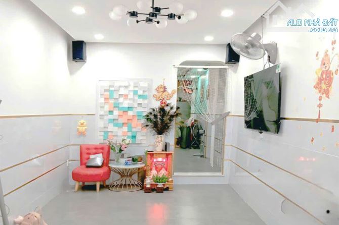 Bán nhà Phan Đăng Lưu hẻm Xe hơi, 40 m² 4 Tầng 4 phòng ngủ, sân thượng - Giá 7.9 tỷ TL