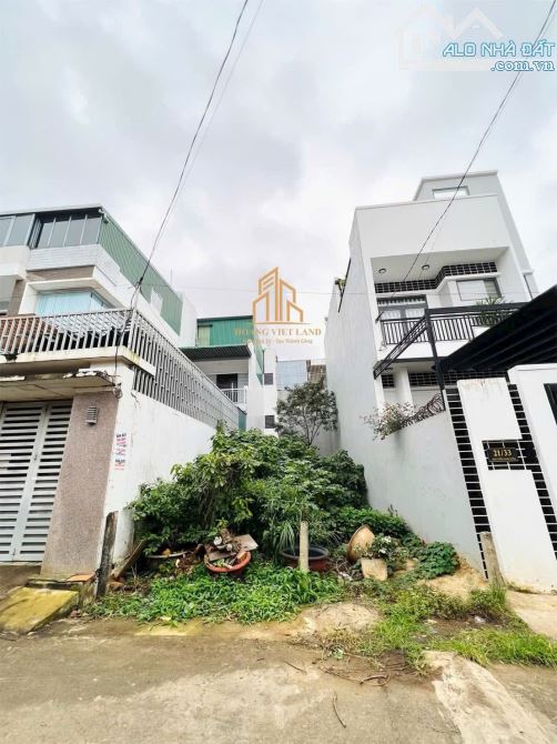 Lô đất hẻm 23 Nguyễn Khuyến - bên cạnh khu đô thị Trung Nguyên