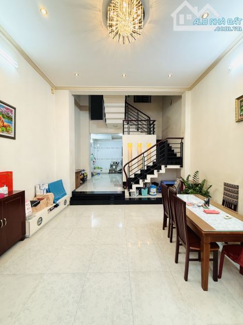HẺM XE HƠI LÂM VĂN BỀN QUẬN 7, 50M2 CHỈ 4,5 TỶ, NHÀ 3 TẦNG, VỪA Ở KINH DOANH TỐT