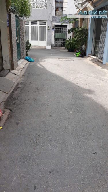BÁN NHÀ KHU BÀU CÁT,HXH HỒNG LẠC,P11, TÂN BÌNH.4,1X15. 3 TẦNG.HĐT 15 TRIỆU.GIÁ 8,6 TỶ TL.