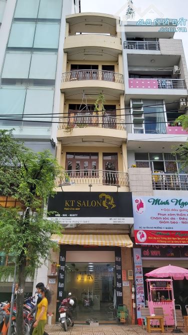 Gấp bán nhà MT khu K300, dt 5x26m, nhà 4 Tầng đang cho thuê 40tr/th, Giá 21.9 tỷ