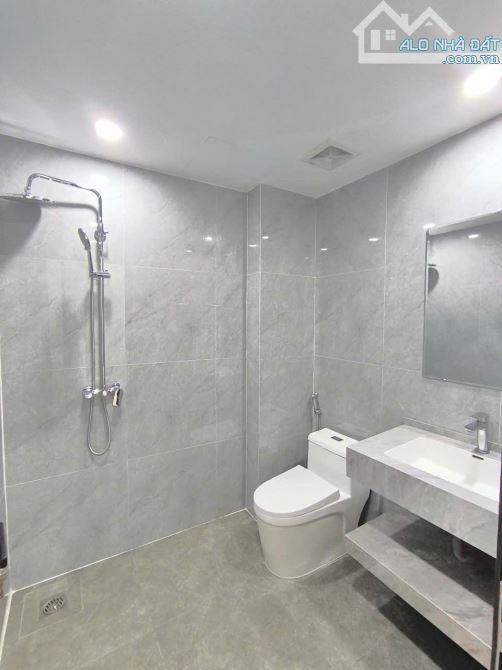 Nhà Vạn Phúc Ô Tô Vào Nhà Đỗ Cửa Xây Mới 5 Tầng 49m2 14.5 Tỷ