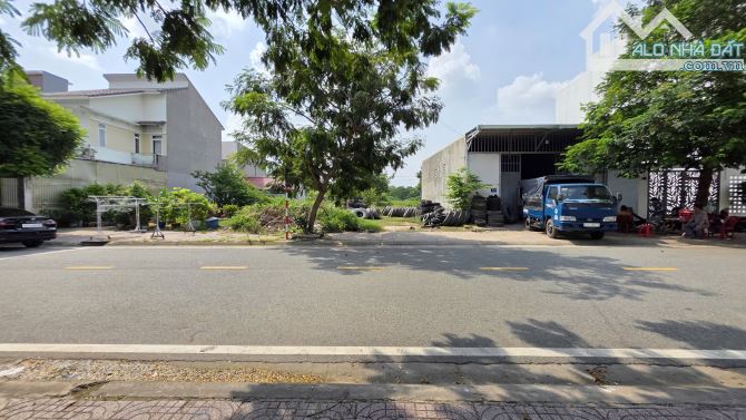 đất 150m2 5ty1 TL xây Biệt Thự 7,5x20m gần Metro 6km, p.Bình An, Tp.Dĩ An