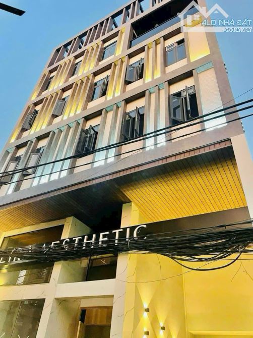 Bán CHDV ngay Emart Phan Văn Trị / DT: 12x24m / Hầm 6 tầng / Gía bán 42 tỷ