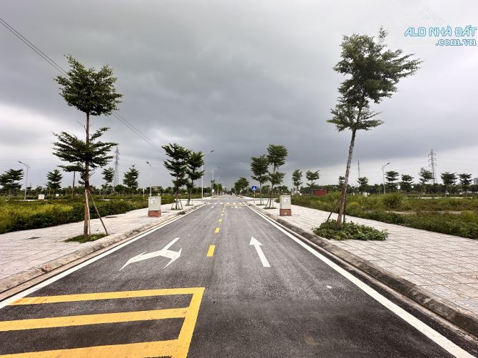 BÁN ĐẤT ĐÔ THỊ ĐÔNG NAM ĐỒNG VĂN - LK7 TRỤC DÂN CƯ