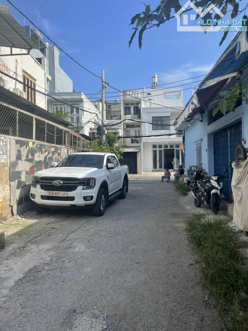 3.7❌9m, NHÀ BÁN 2 TẦNG, TRƯỜNG CHINH, HXH, ĐHT, Q.12, 3 TỶ HƠN
