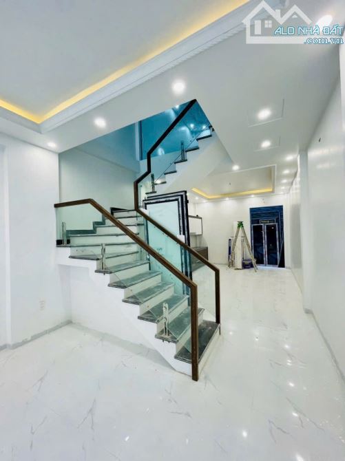 Bán nhà 4 tầng lô góc phố Đông Khê, Ngô Quyền, Hải Phòng