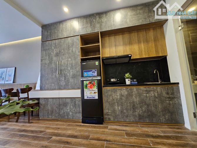 BÁN TÒA CHDV PHỐ ĐỊNH CÔNG 90M2 - 7 TẦNG THANG MÁY - 6M MẶT TIỀN - 14.5 TỶ - 100TR/THÁNG