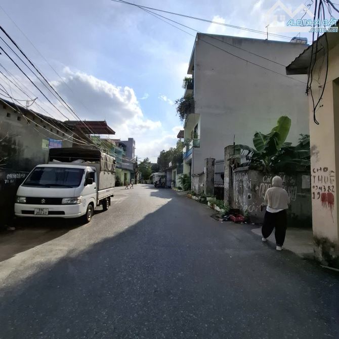 LÔ GÓC SẴN NHÀ CẤP 4 thuộc BÒ SƠN NÚI- VÕ CƯỜNG- TP.BN. Dt 68,7m2 mt 4,5m, Giá 4,5 tỷ