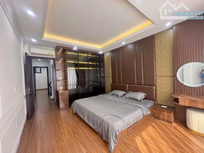 GIẢM CHÀO SỐC🔥 NHÀ MỚI ĐẸP XUÂN LA- 14,2 TỈ CÒN 13,5 Tỉ- DÂN XÂY- NGAY HỒ TÂY