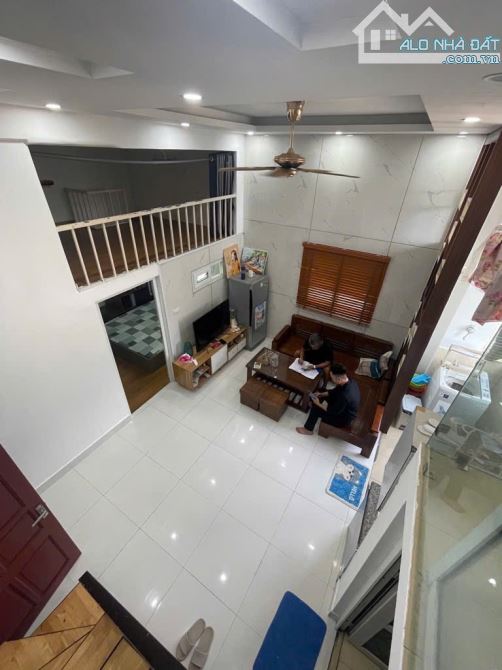 CHÍNH CHỦ GỬI BÁN, CĂN HỘ CCMN HỒ TÙNG MẬU CẦU GIẤY, DT40/80M FULL NỘI THẤT. Nhỉnh 2tỷ
