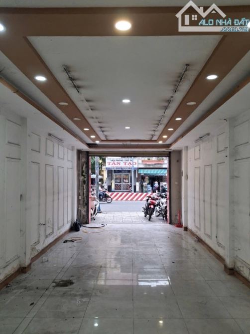 🎡QUẬN 11 🕍🎡50M2 - 3 TẦNG - MẶT TIỀN  ÔNG ÍCH KHIÊM - NHÀ ĐẦY ĐỦ CÔNG NĂNG 💰16,5 TY