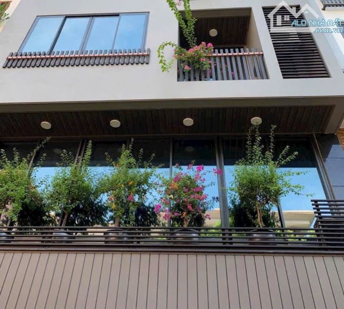 MẶT TIỀN RÊ NGANG GIÁ KIỆT - BÁN CĂN BIỆT THỰ BIỂN MỸ KHÊ TÂM HUYẾT 160M2 NGANG 10M