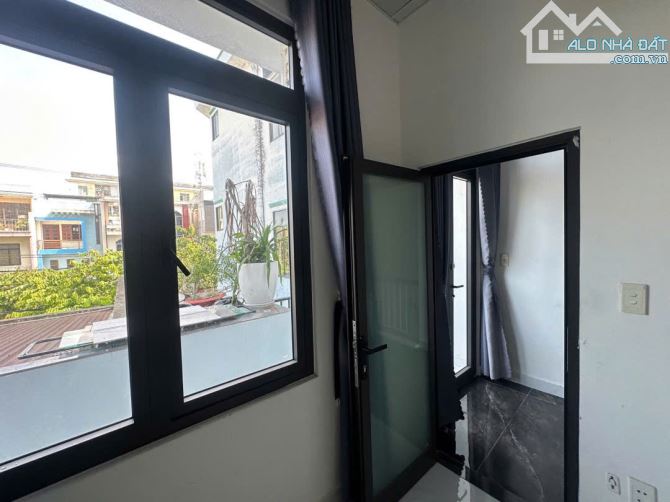 SIÊU PHẨM 4 TẦNG + MẶT TIỀN TRẦN CAO VÂN 85M -KIỆT OTO 68M THANH KHÊ NGANG 8M NHỈNH 4TY - 10