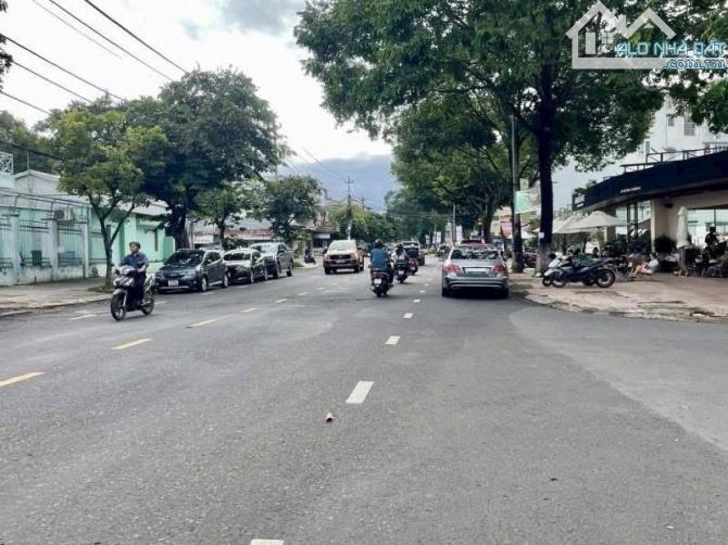Cần Bán Nhanh Lô Đất Mặt Tiền Hùng Vương Siêu Đẹp Phường Tự An BMT - 1