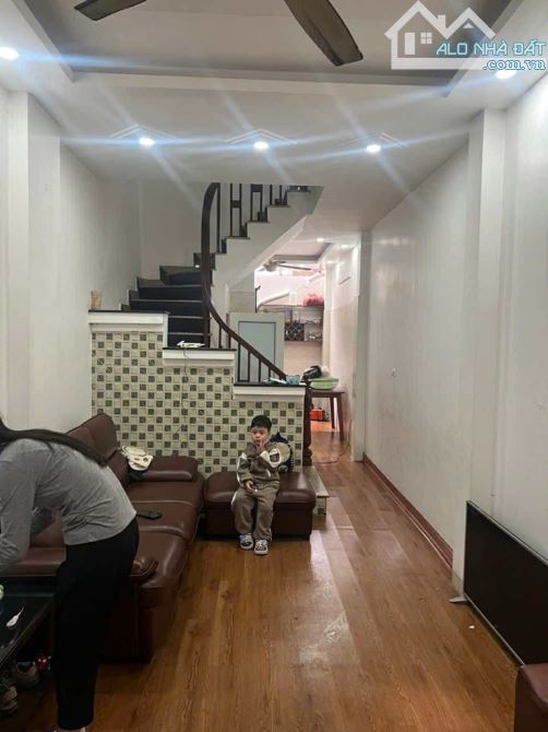 Bán nhà Bùi Xương Trạch, Thanh Xuân, gần phố ô tô tránh, 38m2, 8.35 tỷ(CTL) - 1