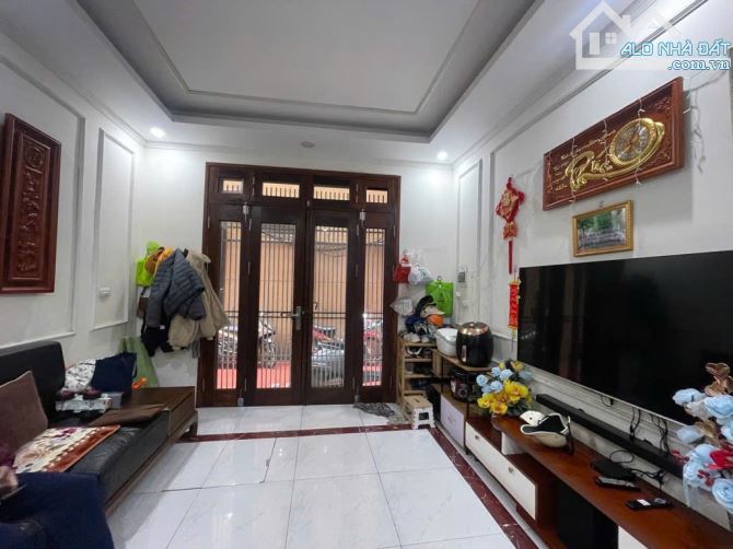 Chị Linh chuyển nhà to,nhờ riêng em Hải  bán nhà Hồ Tùng Mậu – 33m², 5 tầng, MT 3.9m - 1