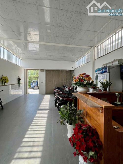 Bán KS 4 tầng đường HÀ HUY GIÁP phường THẠNH XUÂN Q12,dt168m².DÒNG TIỀN 130 triêụ/th - 1