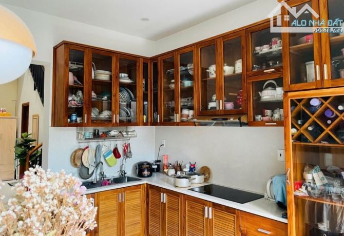 Mặt Tiền Chợ Thủ Đức giáp đường Kha Vạn Cân, Dt 60m2, Ngang 4m, Chỉ 8.5 tỷ - 1