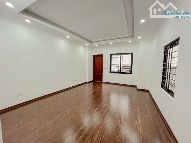 Nhà đẹp 5 tầng, thang máy, 41m, ở sướng, kinh doanh đỉnh cao, Lê Thanh Nghị - 1