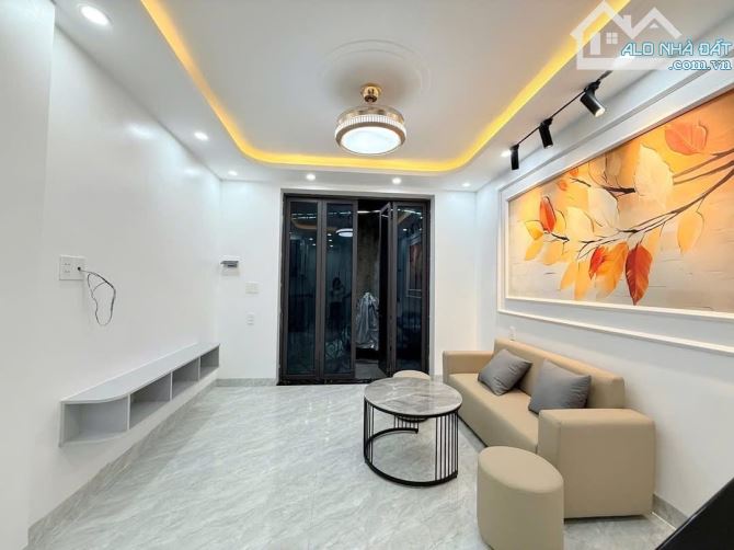 1,789 tỷ.Trần Nguyên Hãn, Lê Chân, 23m2, nhà 3 tầng ở ngay - 1