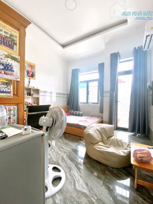 ĐỊNH CƯ BÁN GẤP - NGAY LÃ XUÂN OAI, LÊ VĂN VIỆT - Ô TÔ TRÁNH - 2 TẦNG 90M2 - NHỈNH 8 TY - 1