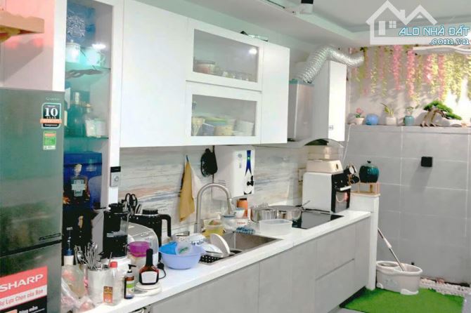 Bán nhà Phan Đăng Lưu hẻm Xe hơi, 40 m² 4 Tầng 4 phòng ngủ, sân thượng - Giá 7.9 tỷ TL - 1