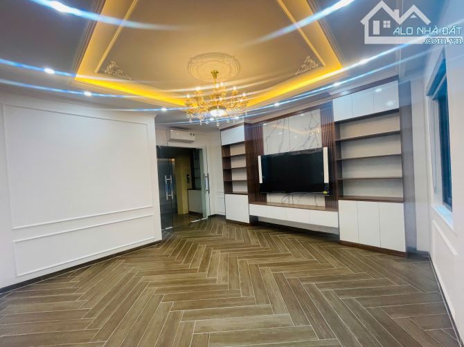 Hiếm! Nhà cực đẹp 43m2x7T thang máy. Ngõ thông KĐT Ciputra, ô tô  vào nhà phố Xuân Đỉnh. - 1