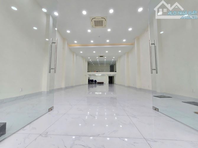 Tòa Nhà 7 Tầng 6.5x25 Cách Mạng Tháng 8 Tốt Nhất Thị Trường Hiện Tại - 1