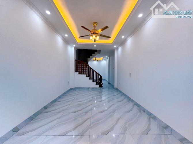 Nhà Yên Nghĩa mới trong đê, 45m ra đường ô tô tránh, DT32m5T giá 4ty15 - 1