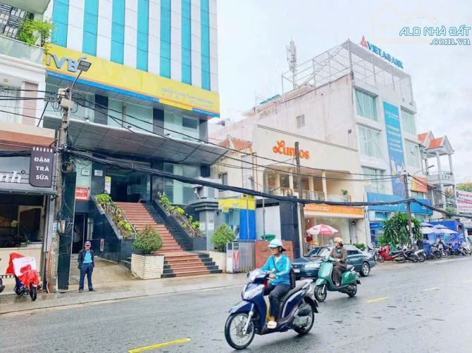 BÁN NHÀ MẶT TIỀN ĐƯỜNG PHAN VĂN TRỊ CẦN THƠ ĐỐI DIỆN CÔNG VIÊN LƯU HỮU PHƯỚC - 1