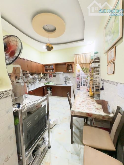 Bán nhà hẻm xe hơi Bùi Minh Trực Quận 8, 60m2, 4 tầng, không quy hoạch. - 1