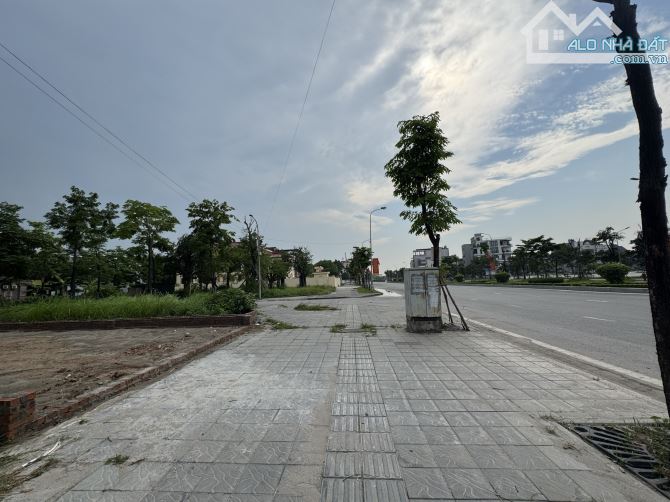 Bán mảnh đất 129m2 liền kề kinh doanh đẹp đường Lê Hữu Tựu,KĐT Nguyên Khê,Đông Anh,Hà Nội - 1