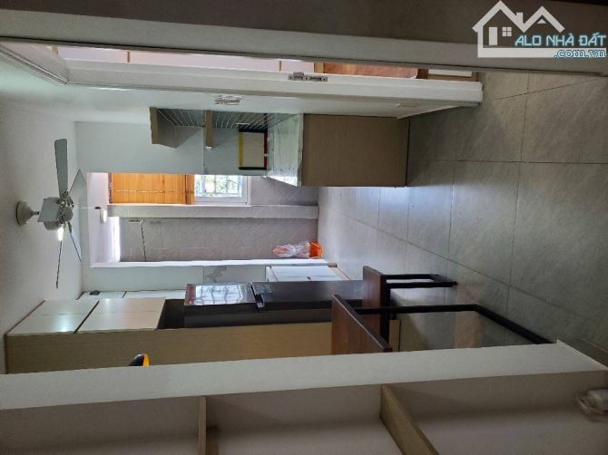Căn Hộ Chung Cư Bàu Cát 2 , Tân Bình,Nhà Đẹp Ở Ngay,Sổ Hồng Riêng , Giá 2.15 Tỷ TL - 1