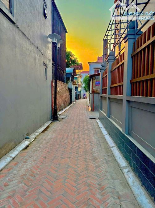 Bán đất Lại Đà Đông Hội Đông Anh,43m2,4 tỉ,ngõ thông ô tô đỗ cửa, hàng xóm Vinhomes Cổ Loa - 1