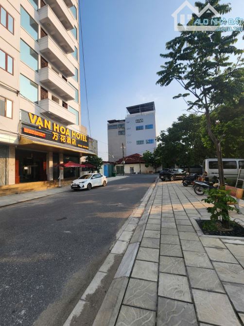 Chuyển nhượng nhà trọ 28 phòng 4 tầng Biệt Thự Nhìn Vườn Hoa Chu Mẫu, Vân Dương,BN - 1