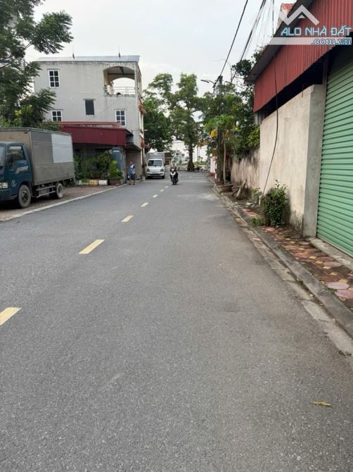 Dân Cắt Bán-OTO Tránh-Vỉa hè Kinh Doanh.Bán Đất Kim Sơn-Gia Lâm,Dt 80m,Giá 7.5 Tỷ. - 1