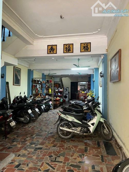 Bán nhà phố cổ Hà Đông mặt tiền quyền lực phố Hoàng Hoa Thám dt 150 5 tầng - 1