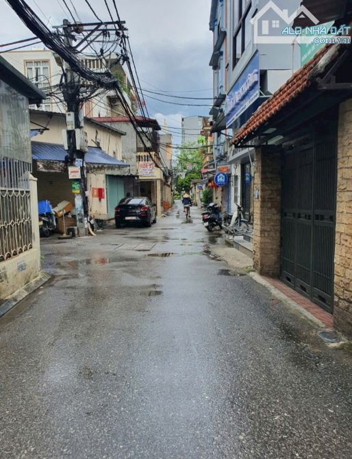 Bán nhà 2 tầng x50m khu Chu Huy Mân - Phúc đồng - 1