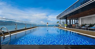 BÁN KHÁCH SẠN 4 SAO – MẶT ĐƯỜNG LỚN – GẦN BIỂN – VIEW BIỂN – BỂ BƠI VÔ CỰC Giá: 280 TỶ - 1