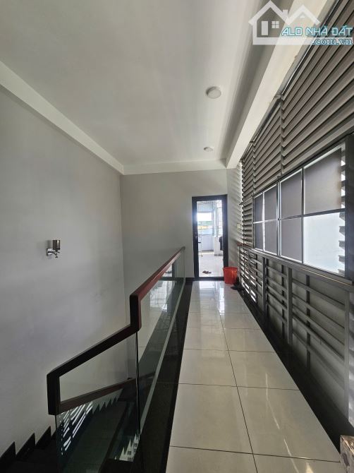 C/C bán nhà MT Lũy Bán Bích, 5 tầng, KD sầm uất, chỉ hơn 26 tỷ TL - 12