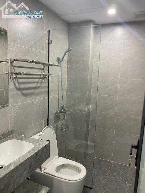 CHÍNH CHỦ CHO THUÊ TẦNG 1 + 2 NHÀ MỚI XÂY – NGÕ 72 NGUYỄN CHÍ THANH - 6