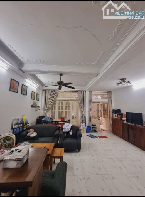 BÁN GẤP,NHÀ PHỐ HÀO NAM - ĐỐNG ĐA 90 M2-MT -5,6 M- 13,5 TỶ - 2
