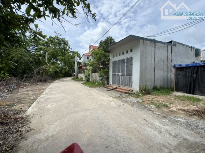SÁT BÌA THÔN - CÁCH CHỢ KIM 5P ĐI XE - CÁCH TRỤC CHÍNH XUÂN NỘN 300M - ĐƯỜNG THÔNG - 2