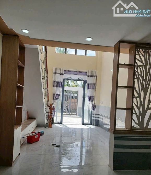 Chỉ 1 tỷ 950tr nhà shr có hoàn công 4x28 với 3pn. Sân ô tô rộng rãi.Thuộc  Lạc Mỹ Hạnh Bắc - 2
